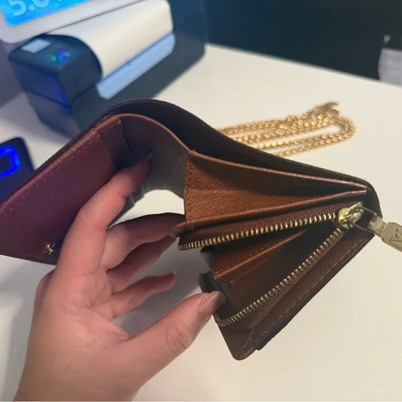 Louis Vuitton Monogram Crossbody with Gold Chain - Picture 14 of 17